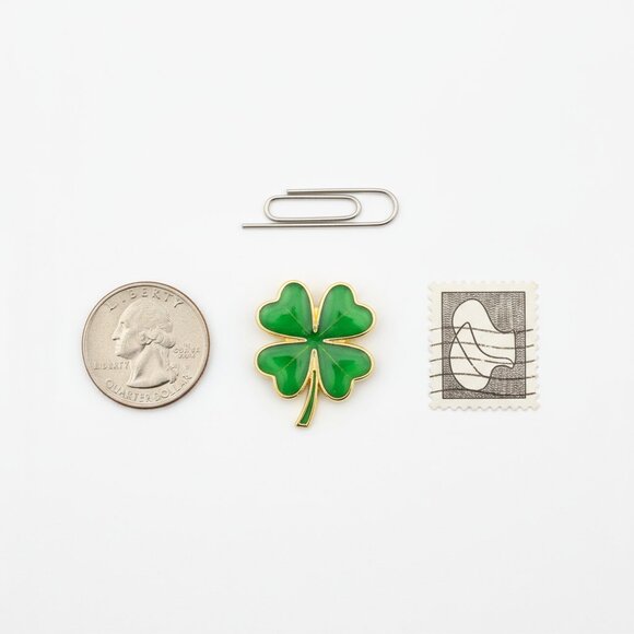 Good Luck Four Leaf Clover Pin Enamel Green Gold Tone St. Patrick's Day Charm - Picture 3 of 6
